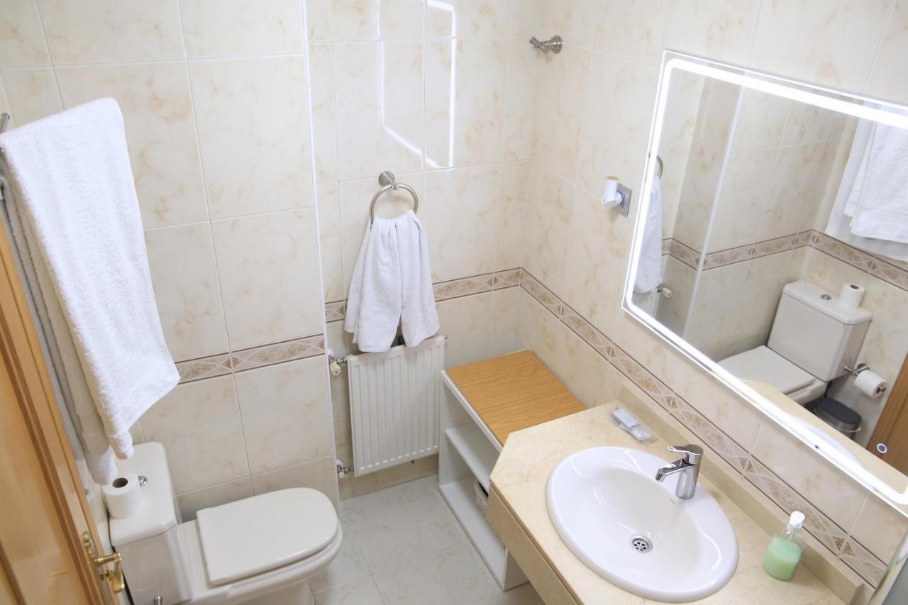 Precioso Apartamento Con Piscina Y Bien Comunicado Apartment Las Rozas de Madrid Ngoại thất bức ảnh